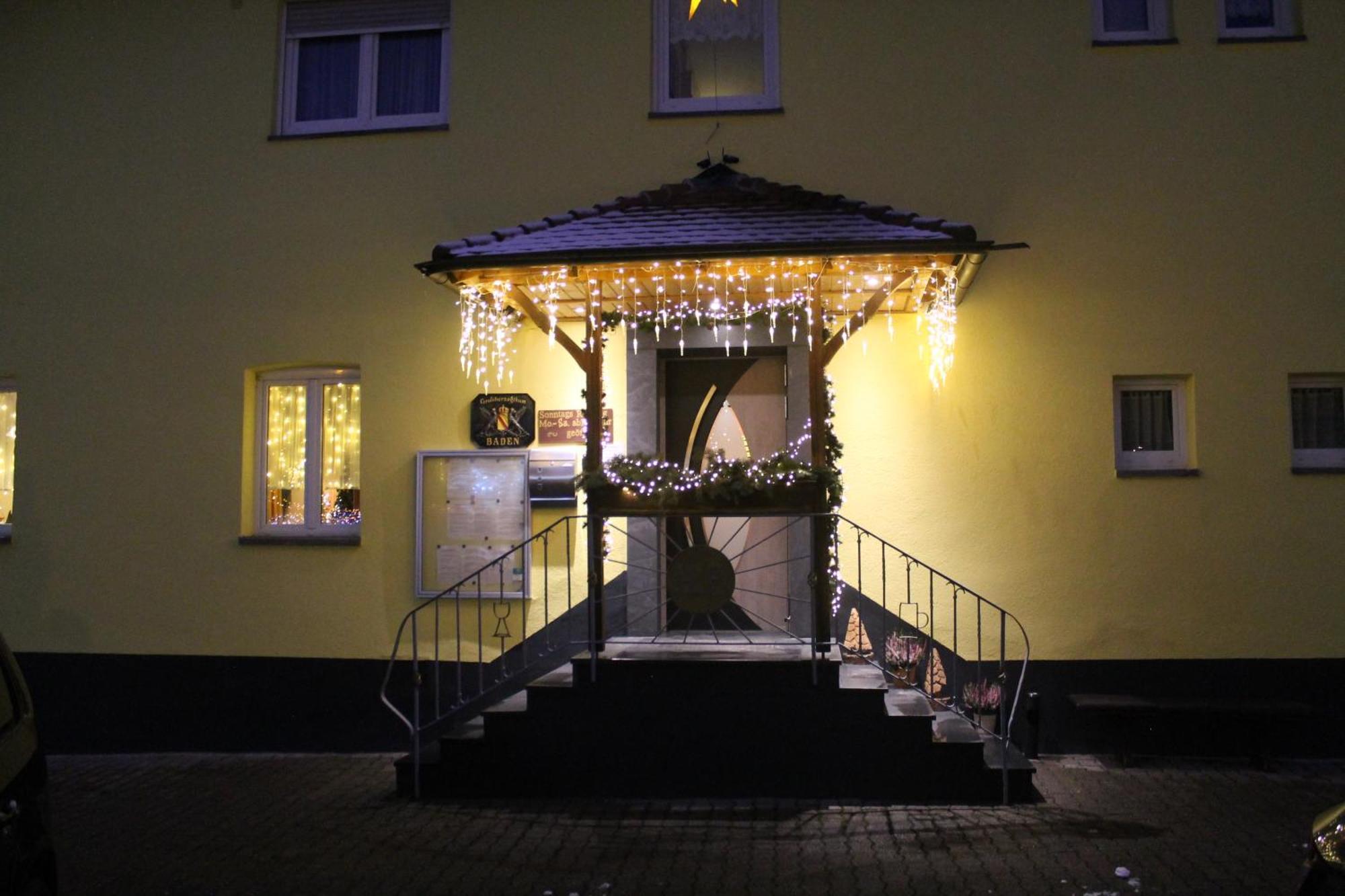 Hotel Gasthaus Zur Sonne Fryburg Bryzgowijski Zewnętrze zdjęcie